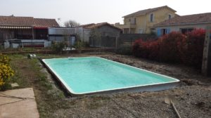 Installation terrassement d'une piscine coque polyester à Auterive 31190 Haute Garonne