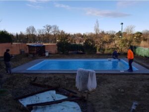 hydrazur piscines 0629592375 75035097700013 10 rue marat 31270 frouzins installation construction piscine coque polyester Toulouse saint gaudens haute Garonne midi Pyrénées ariège gers tarn tarne et garonne 31 32 81 82 09 liner volet couverture automatique bâche à barres traitement automatique électrolyse régulateur de ph pompe spa piscine filtre à sable verre pompe à chaleur margelles dalles piscine moquette de pierre pool house local technique