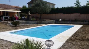 hydrazur piscines 0629592375 75035097700013 10 rue marat 31270 frouzins installation construction piscine coque polyester Toulouse saint gaudens haute Garonne midi Pyrénées ariège gers tarn tarne et garonne 31 32 81 82 09 liner volet couverture automatique bâche à barres traitement automatique électrolyse régulateur de ph pompe spa piscine filtre à sable verre pompe à chaleur margelles dalles piscine moquette de pierre pool house local technique