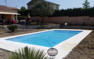 hydrazur piscines 0629592375 75035097700013 10 rue marat 31270 frouzins installation construction piscine coque polyester Toulouse saint gaudens haute Garonne midi Pyrénées ariège gers tarn tarne et garonne 31 32 81 82 09 liner volet couverture automatique bâche à barres traitement automatique électrolyse régulateur de ph pompe spa piscine filtre à sable verre pompe à chaleur margelles dalles piscine moquette de pierre pool house local technique