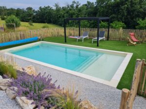 hydrazur piscines 0629592375 RCS 84127747800019 119 Route d'Espagne 31120 Portet Sur Garonneinstallation construction piscine coque polyester Toulouse saint gaudens haute Garonne midi Pyrénées ariège gers tarn tarne et garonne 31 32 81 82 09 liner volet couverture automatique bâche à barres traitement automatique électrolyse régulateur de ph pompe spa piscine filtre à sable verre pompe à chaleur margelles dalles piscine moquette de pierre pool house local technique