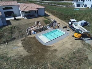 hydrazur piscines 0629592375 RCS 84127747800019 119 Route d'Espagne 31120 Portet Sur Garonneinstallation construction piscine coque polyester Toulouse saint gaudens haute Garonne midi Pyrénées ariège gers tarn tarne et garonne 31 32 81 82 09 liner volet couverture automatique bâche à barres traitement automatique électrolyse régulateur de ph pompe spa piscine filtre à sable verre pompe à chaleur margelles dalles piscine moquette de pierre pool house local technique